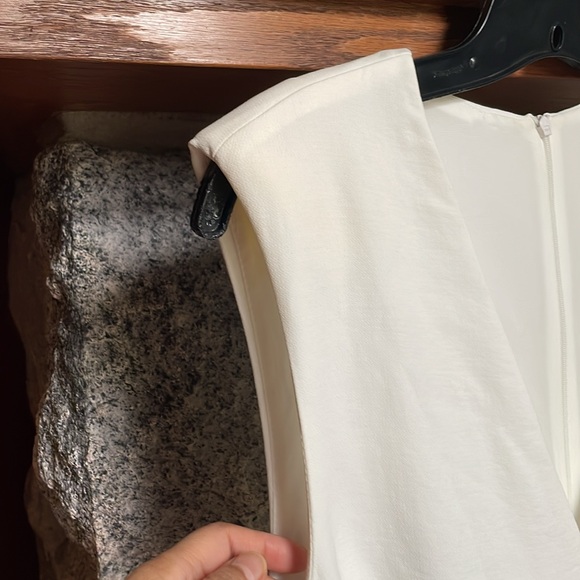 Elegant White Jumpsuit with Belt - Picture 4 of 10